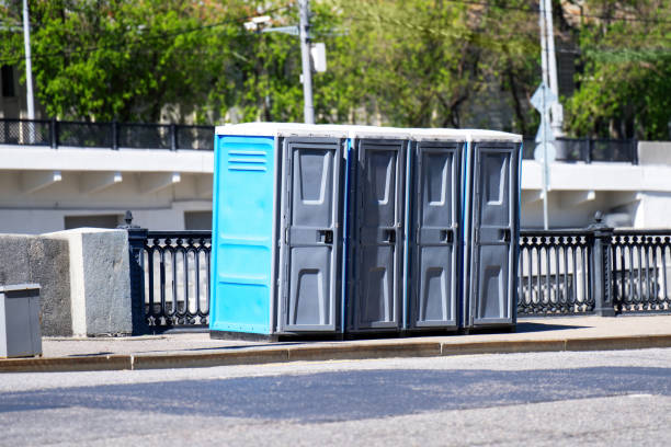 Best Portable restroom trailer rental  in Deer Park, WA